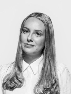 Portrett av eiendomsmeglerfullmektig Emilie Sofie Dreyer