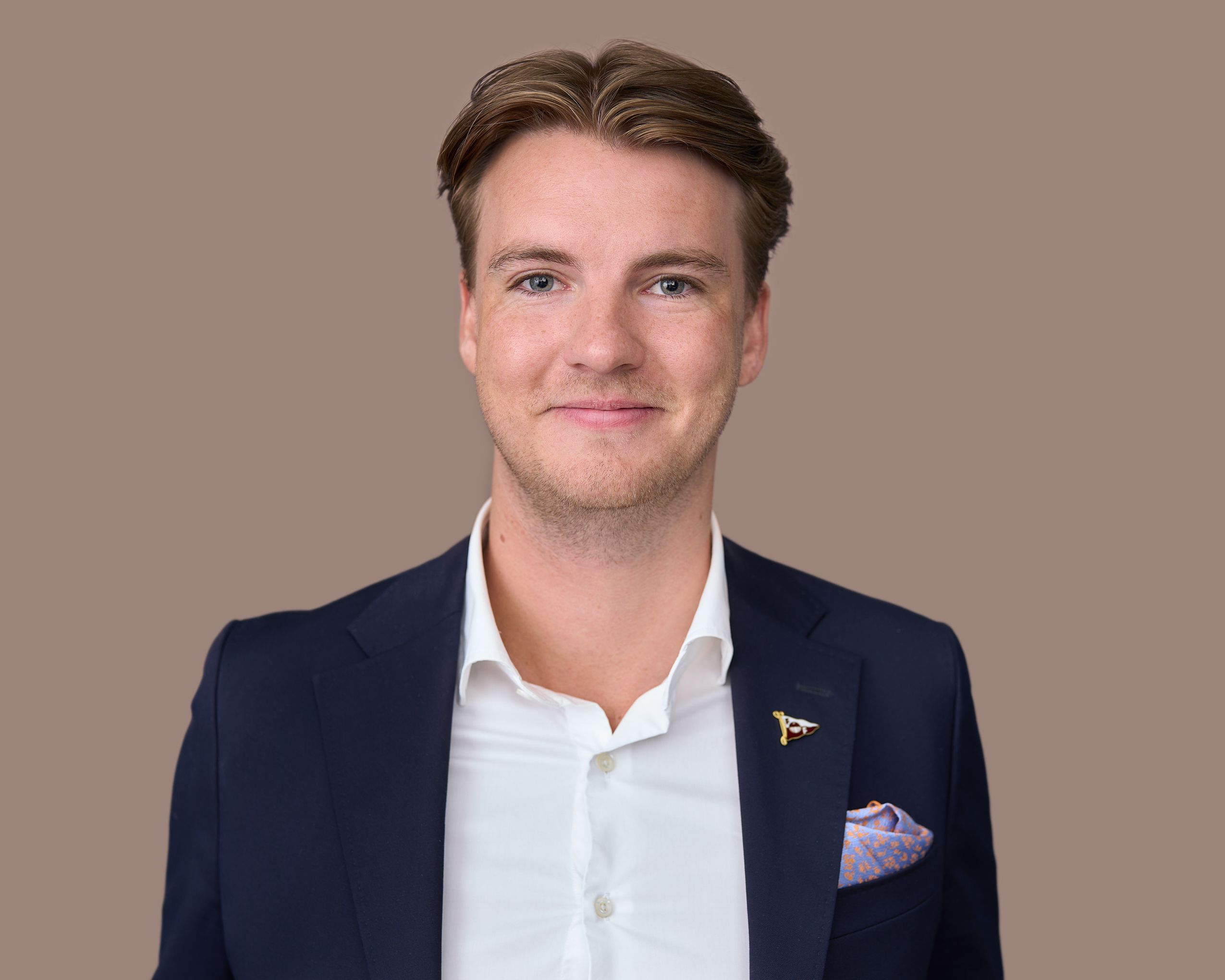 Portrett av eiendomsmeglerfullmektig Alexander Lerberg