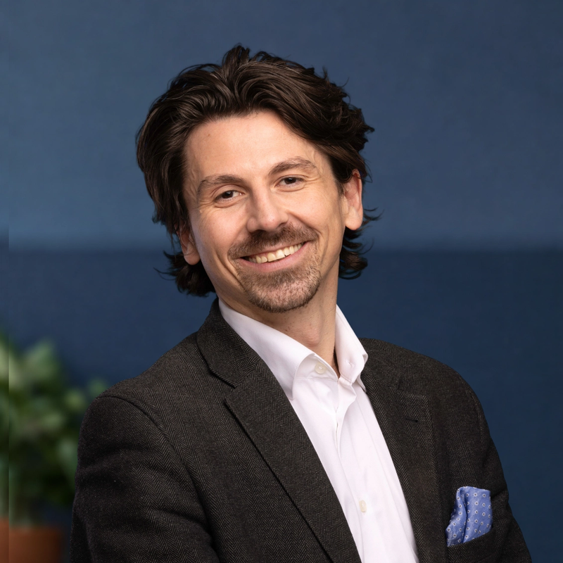 Portrett av eiendomsmegler Michael Johansen