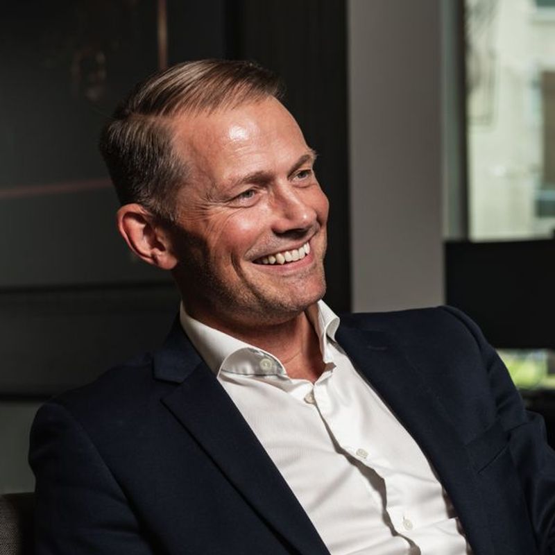 Portrett av eiendomsmegler Steffen Kjølstad