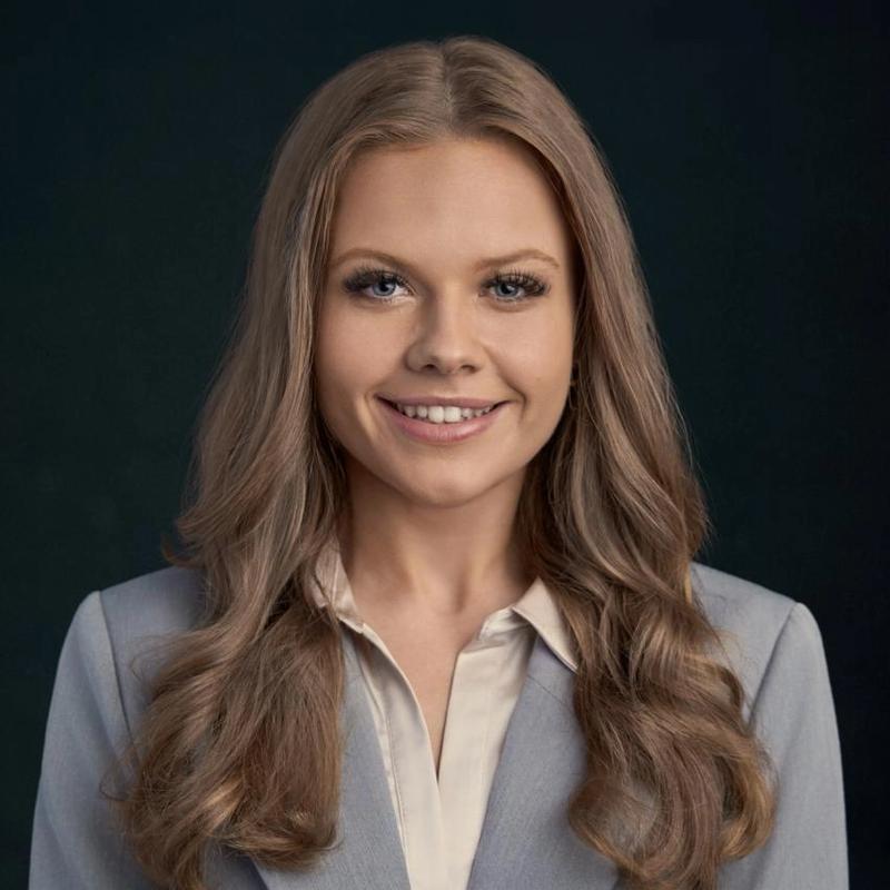 Portrett av eiendomsmegler Emma Uhrberg