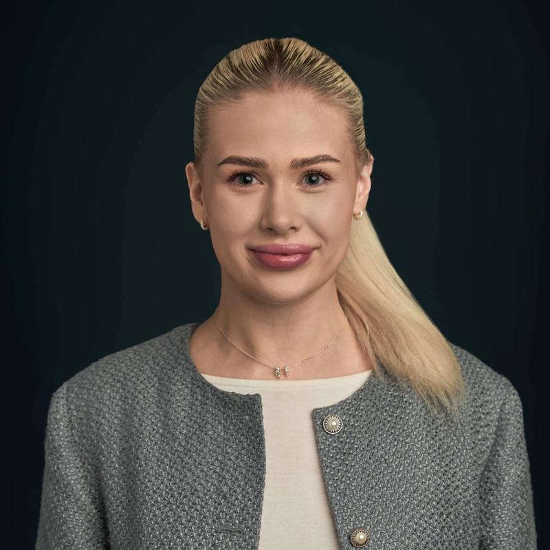 Portrett av eiendomsmeglerfullmektig Tina Herberg