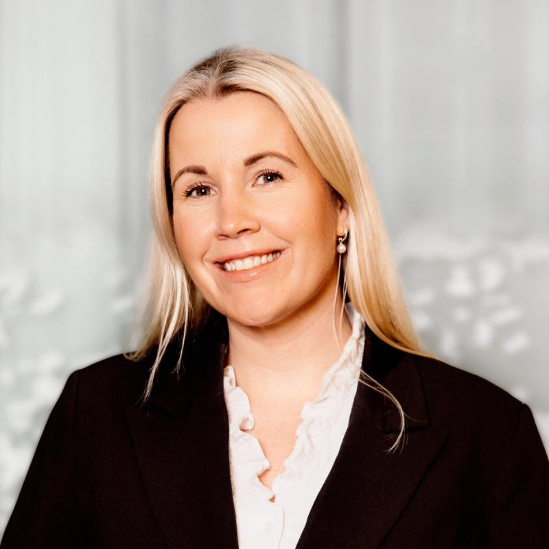 Portrett av eiendomsmegler Anette Sundli Risan