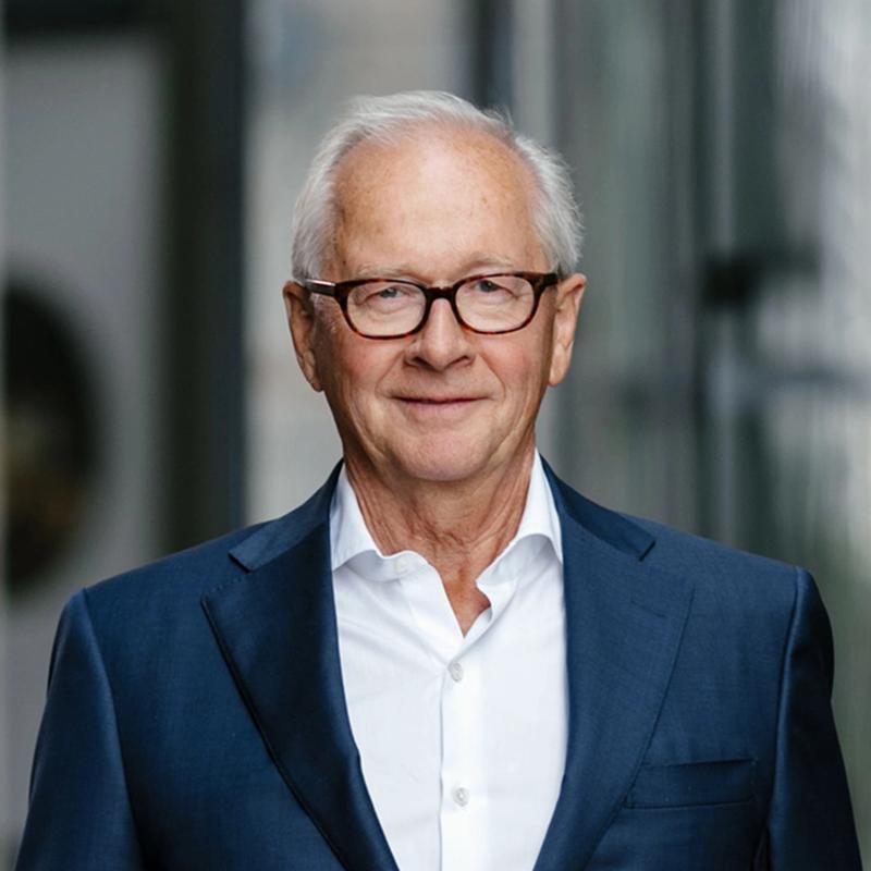 Portrett av eiendomsmegler Tom Elliot Johnsen