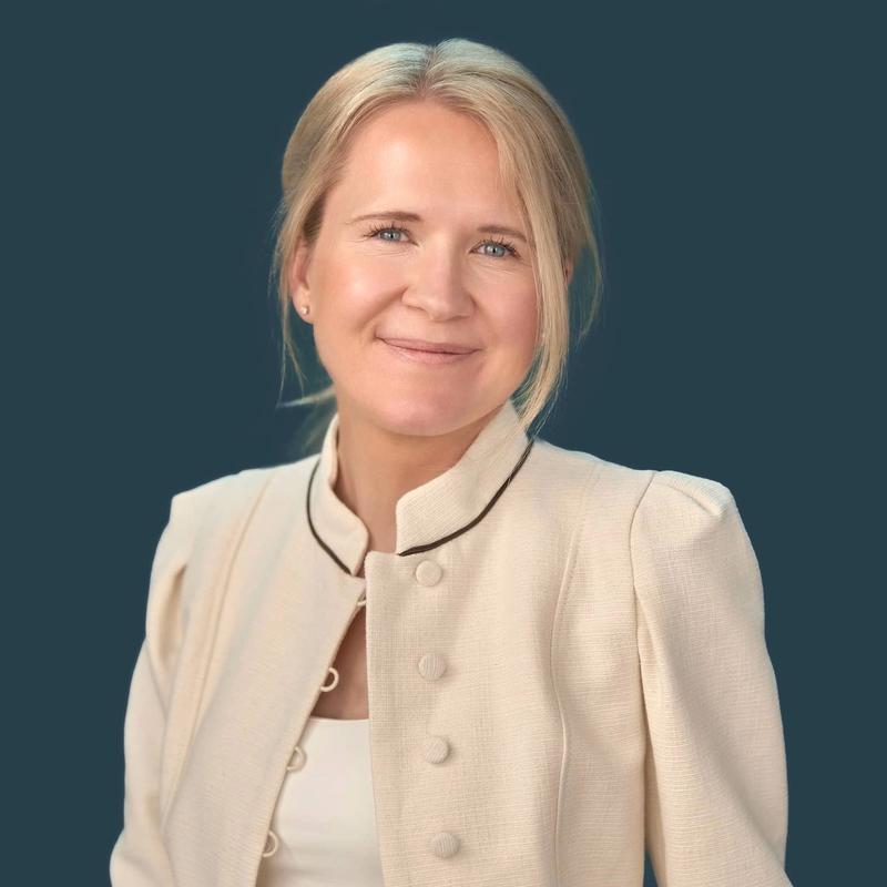 Portrett av eiendomsmegler Emilie Garnæs
