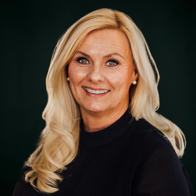 Portrett av eiendomsmegler Lena Johnsen