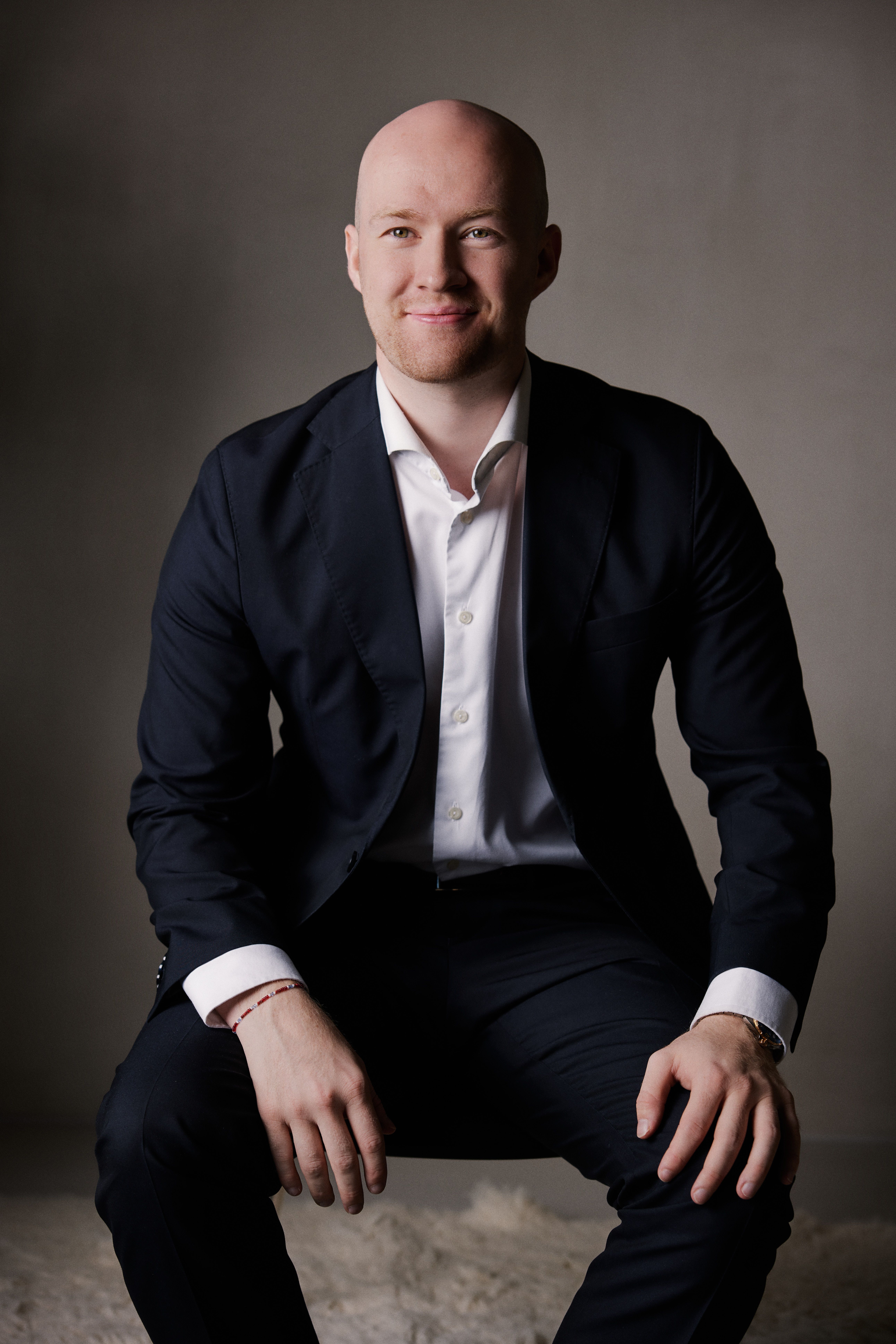 Portrett av eiendomsmegler Magnus Vestlund