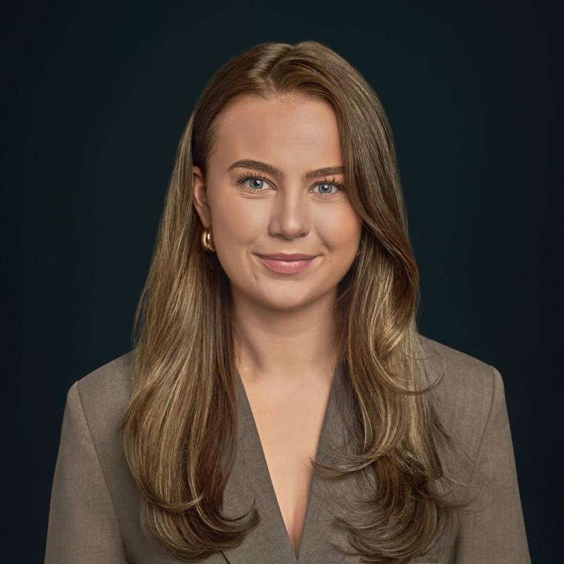 Portrett av eiendomsmegler Linnea Markussen