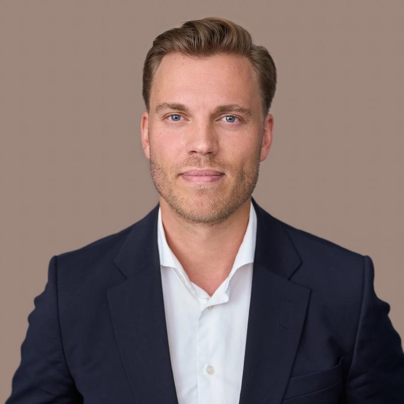Portrett av eiendomsmegler Jørgen Traran Åkerland