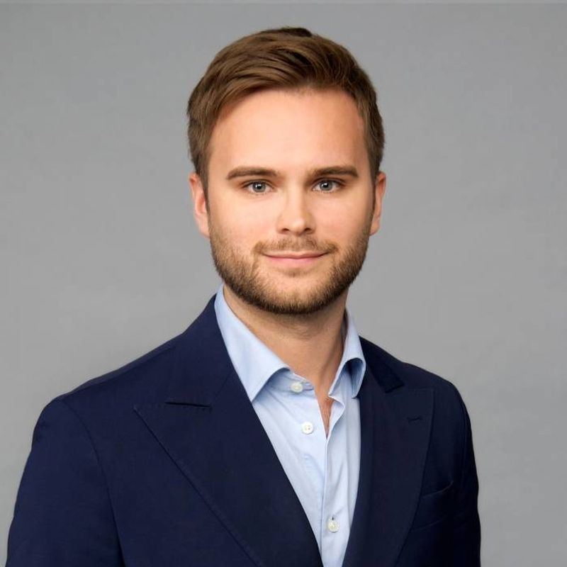 Portrett av eiendomsmegler Hallvard Taasen