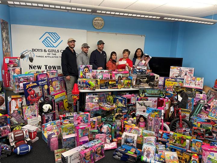 Marathon Oil Employees Join Together For Holiday Toy Drives