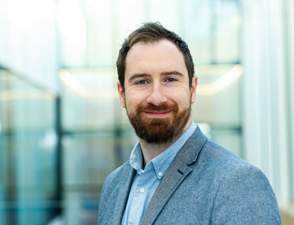 Dr Ian Woods