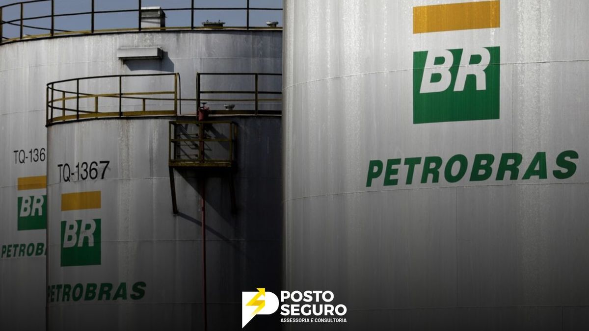 Preços da gasolina e diesel da Petrobras divergem dos valores internacionais com alta do petróleo
