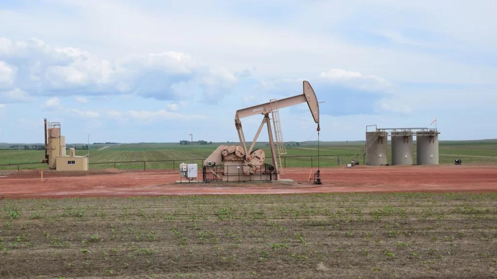 Estoques de petróleo nos EUA sobem 3,715 milhões de barris, aponta DoE