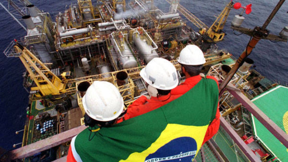 Brasil alcança posição histórica e se consolida como o 7º maior produtor de petróleo do mundo, impulsionado pelo avanço