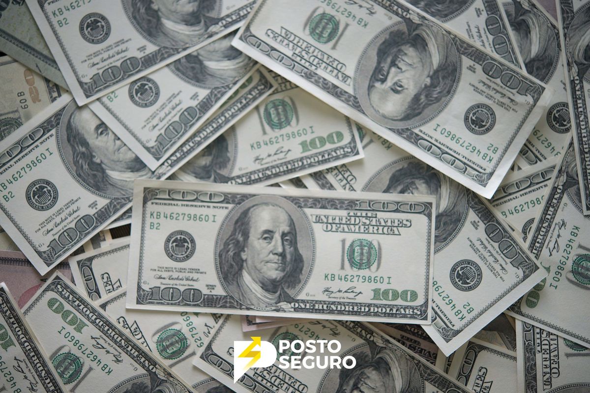 Dólar cai com aumento da aposta em corte de juro nos EUA em 2024
