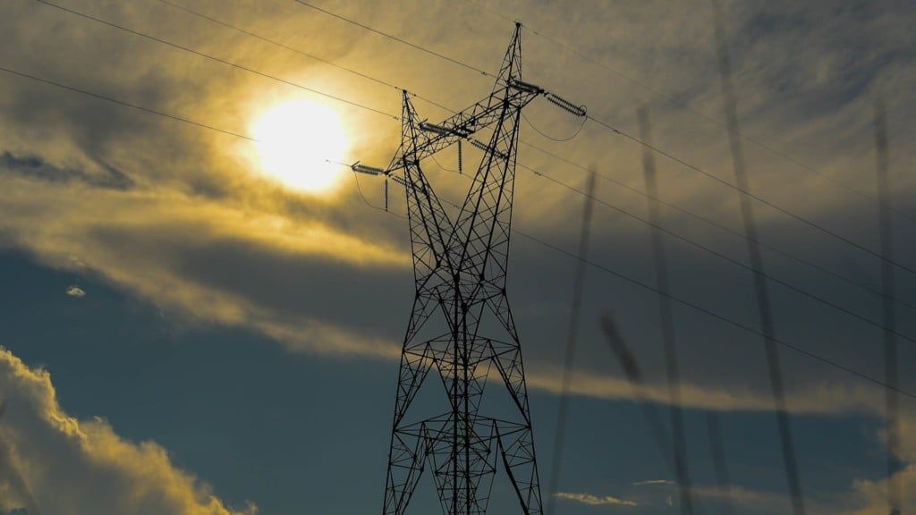 Consumo nacional de energia elétrica cai 1% em agosto de 2025, aponta EPE
