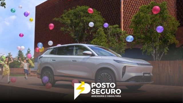 Novo veículo elétrico híbrido chinês promete autonomia de 2.250 km e carga de 20% a 80% em 18 minutos