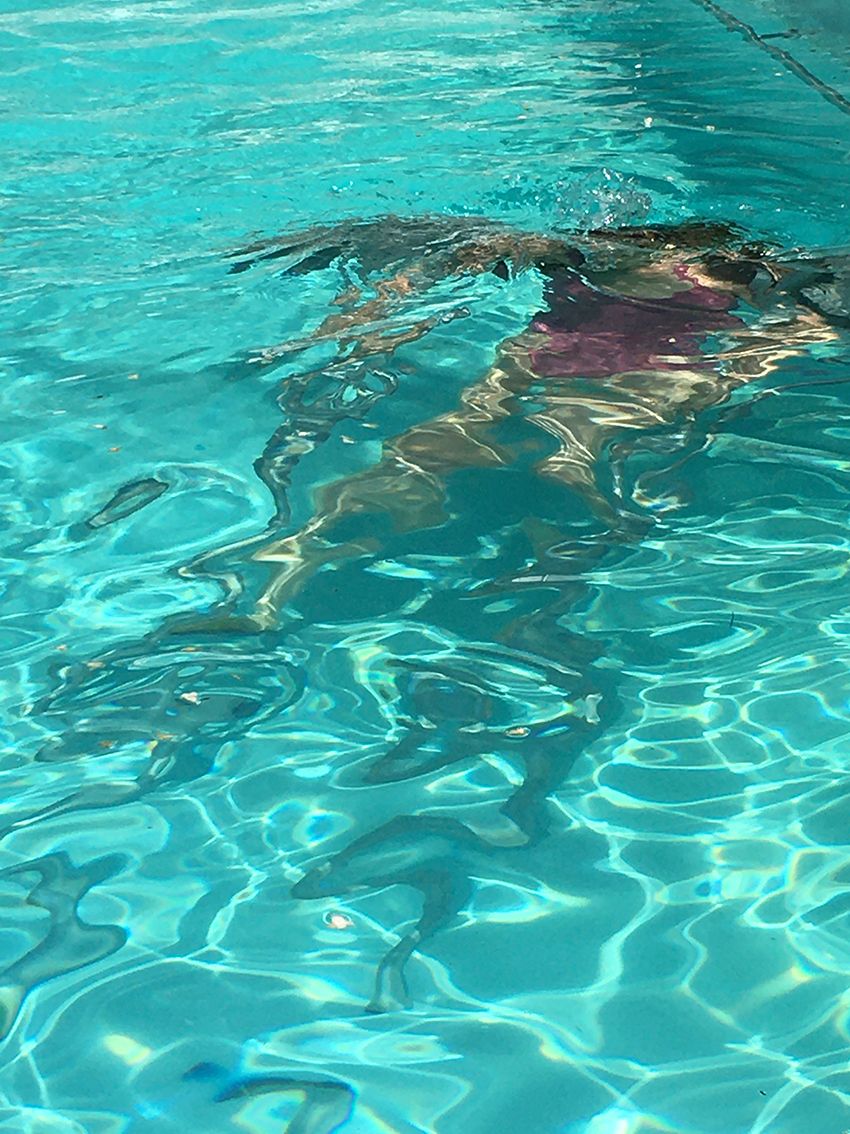 Image title for Underwater stilts