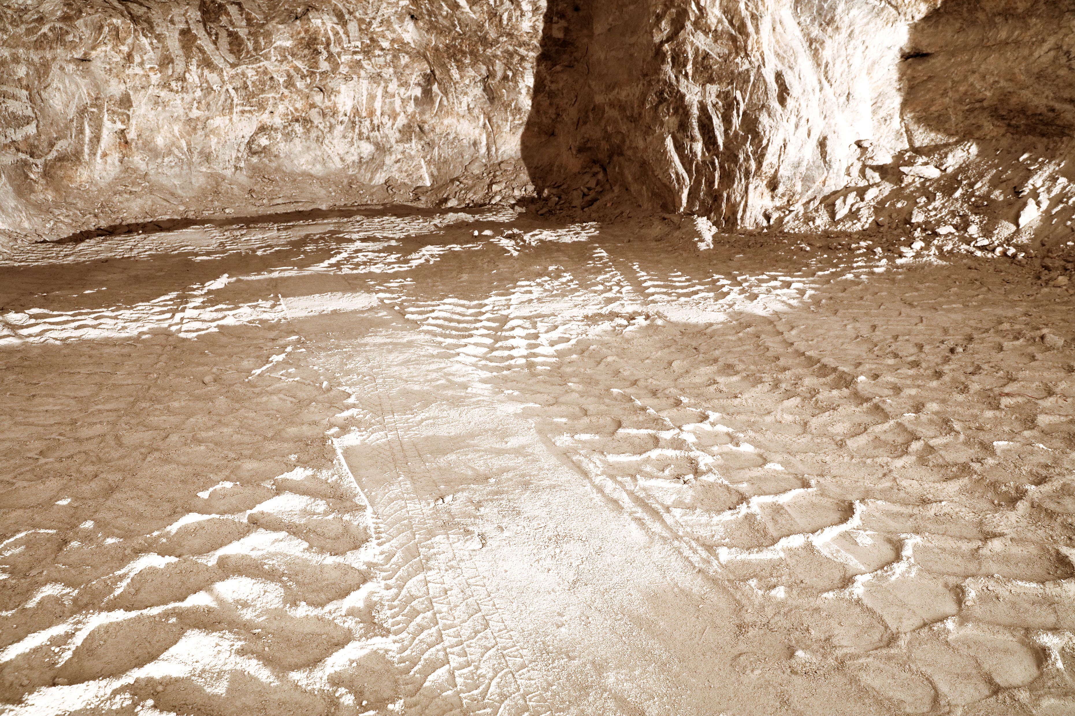 Image title for LHD Loader in the mine