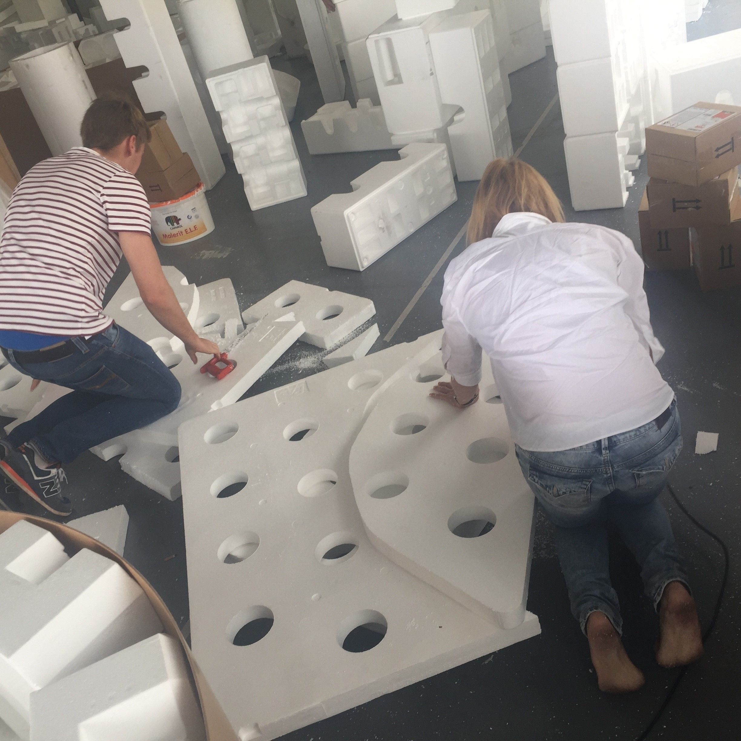 Image title for LHD loader - construction in the studio