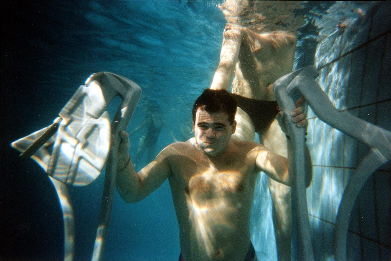 Image title for Underwater stilts