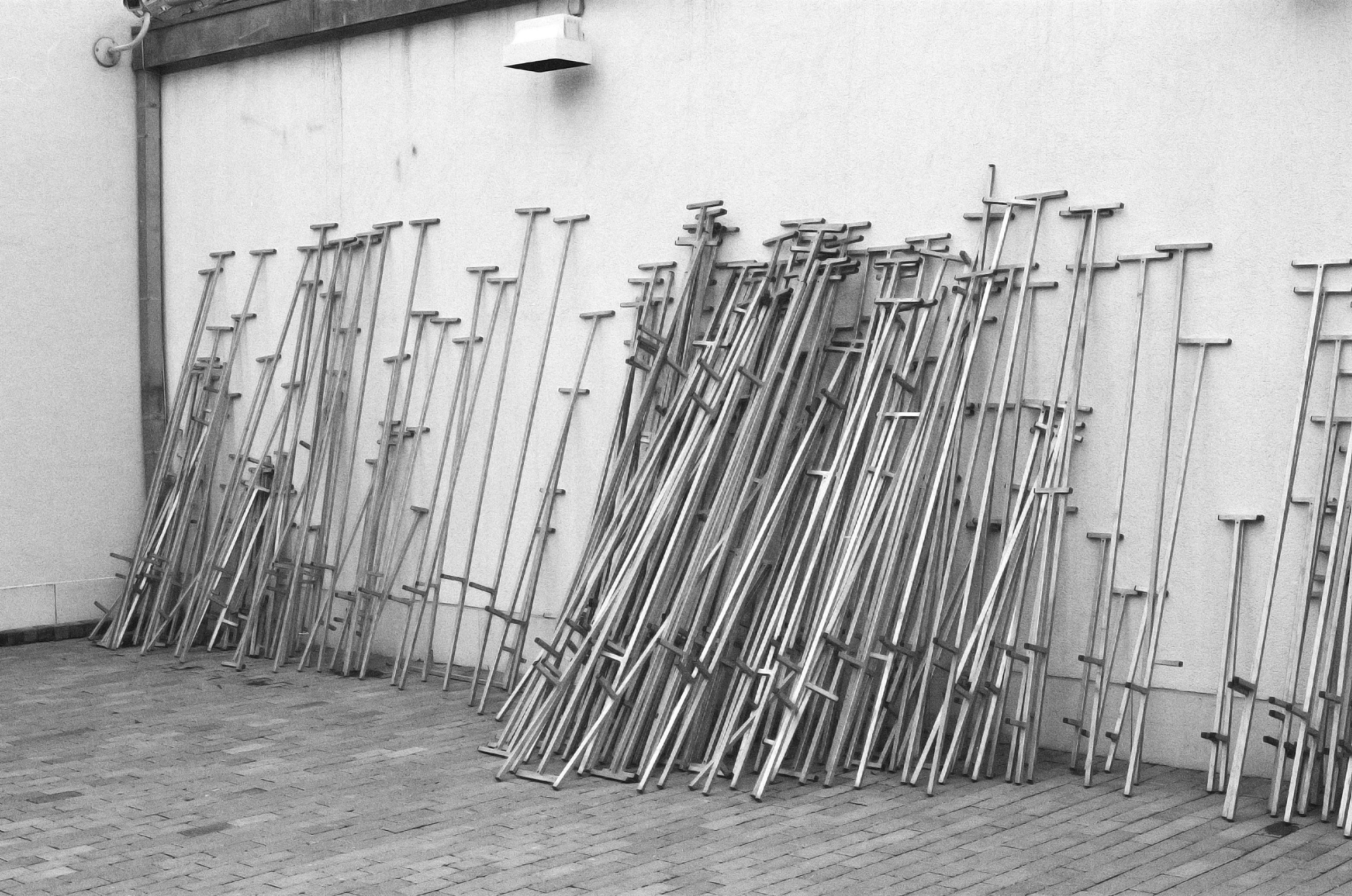 Image title for Stilts