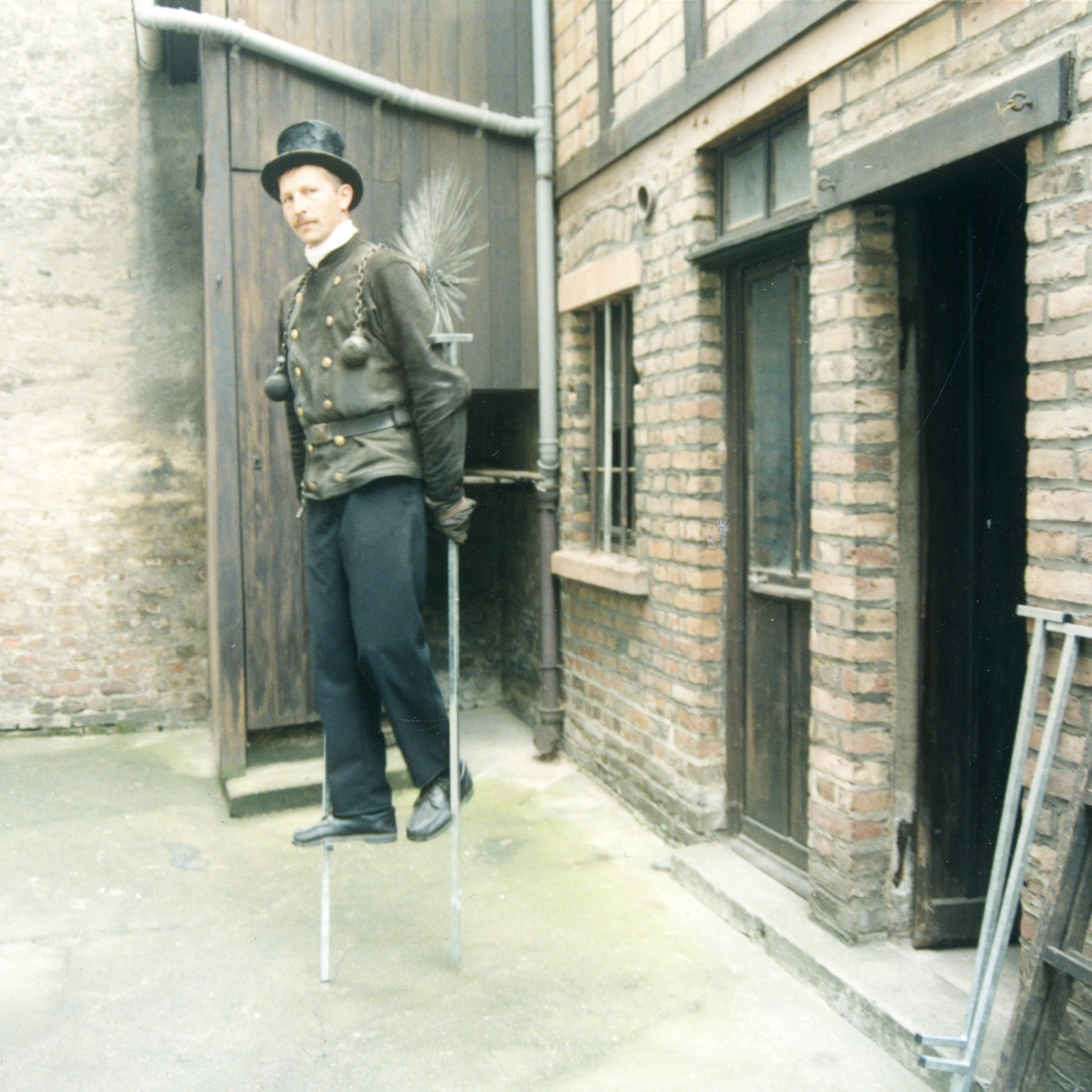 Image title for Stilts