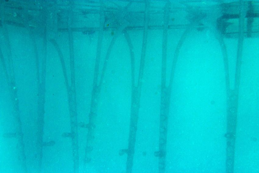 Image title for Underwater stilts