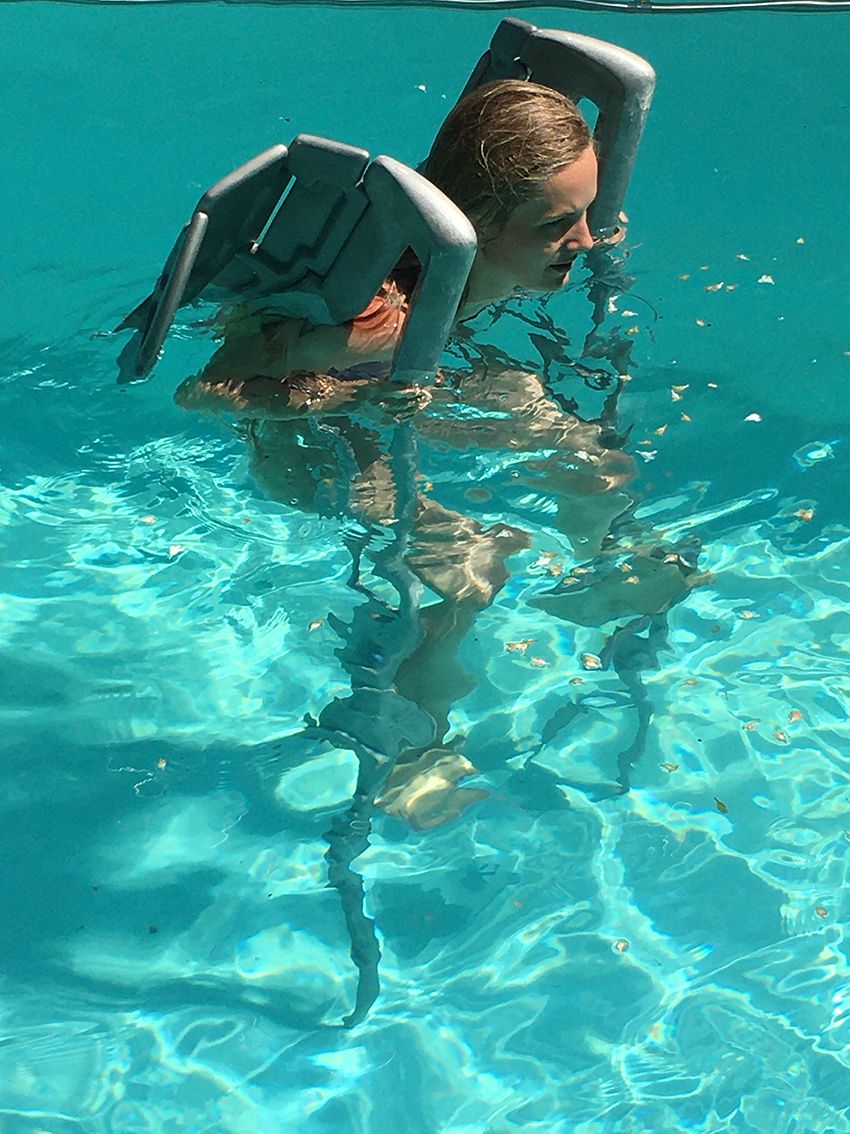Image title for Underwater stilts