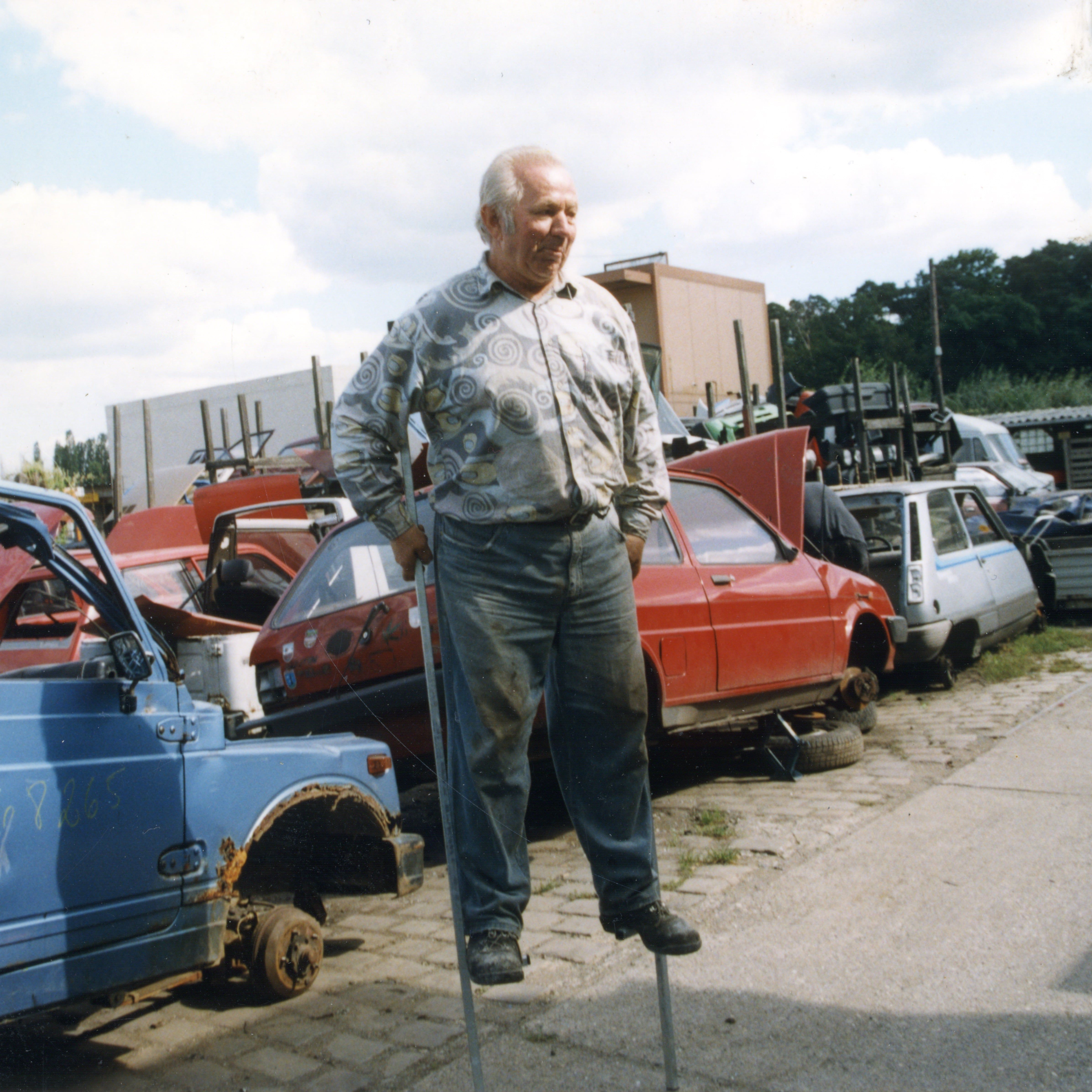 Image title for Stilts