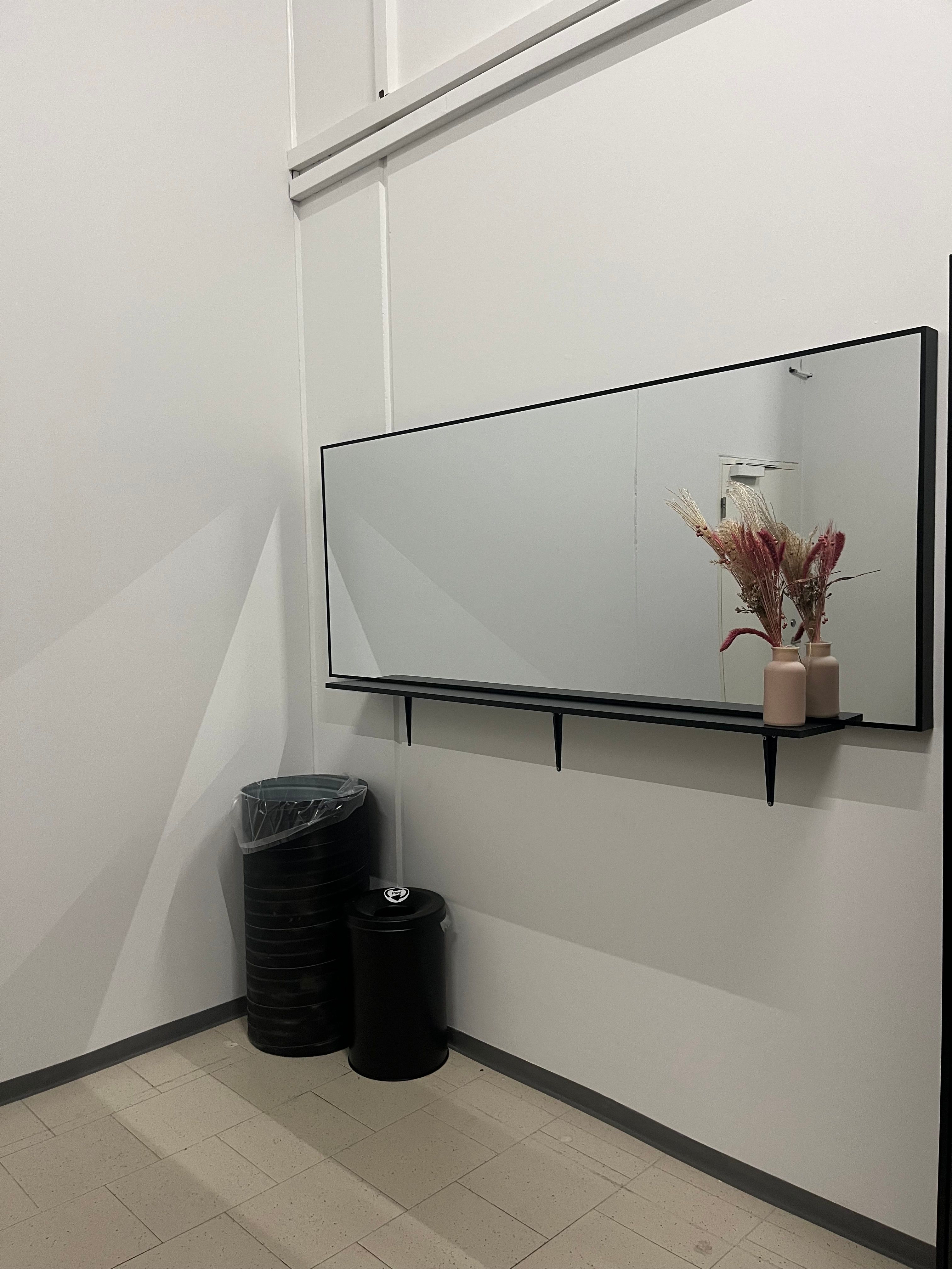 Gallery image 13