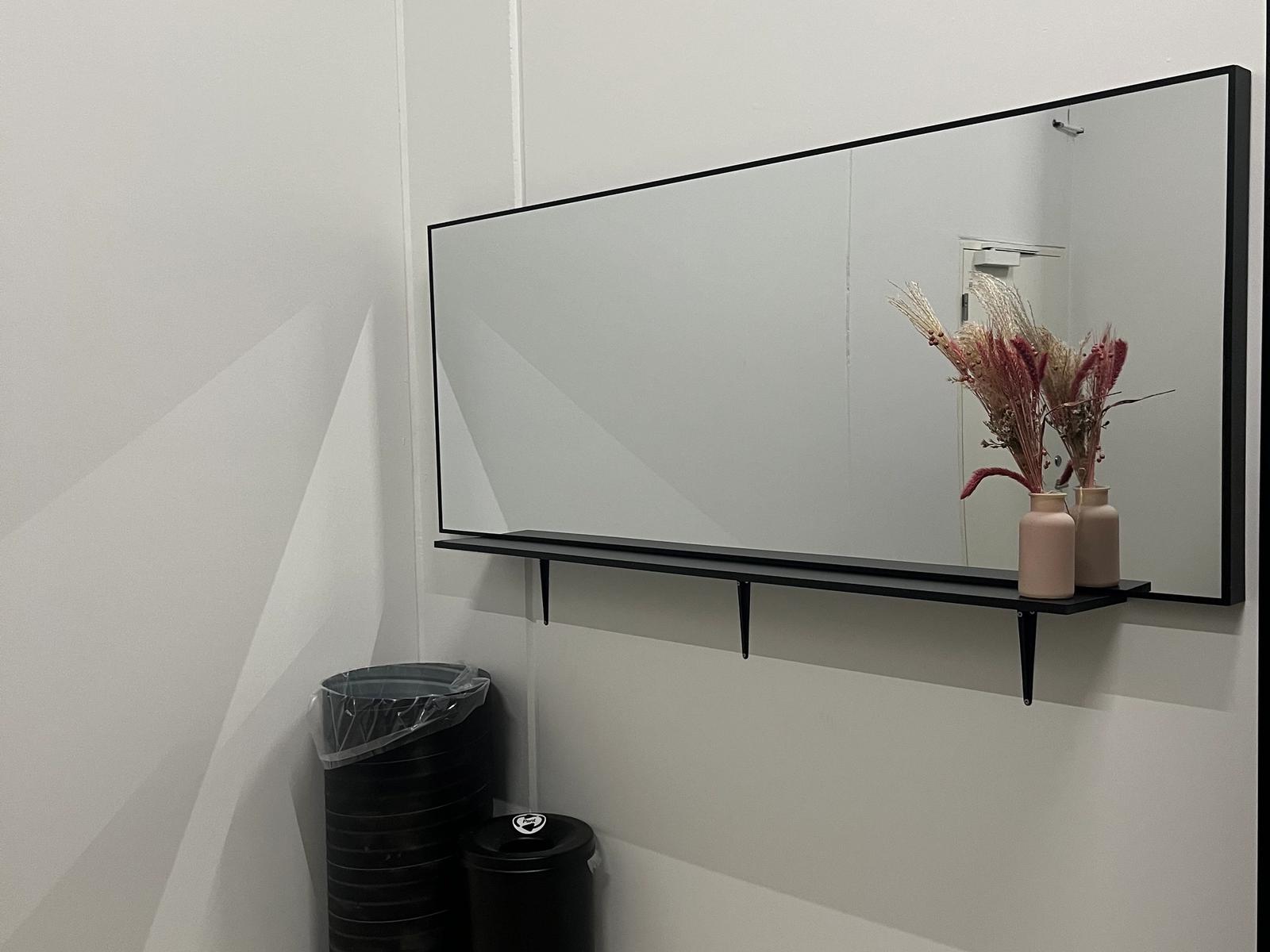 Gallery image 13