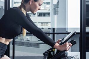 Sundhedsfordlee ved cykeltræning i dit fitness