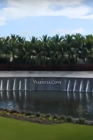 Valencia Cove Entrance Fountain