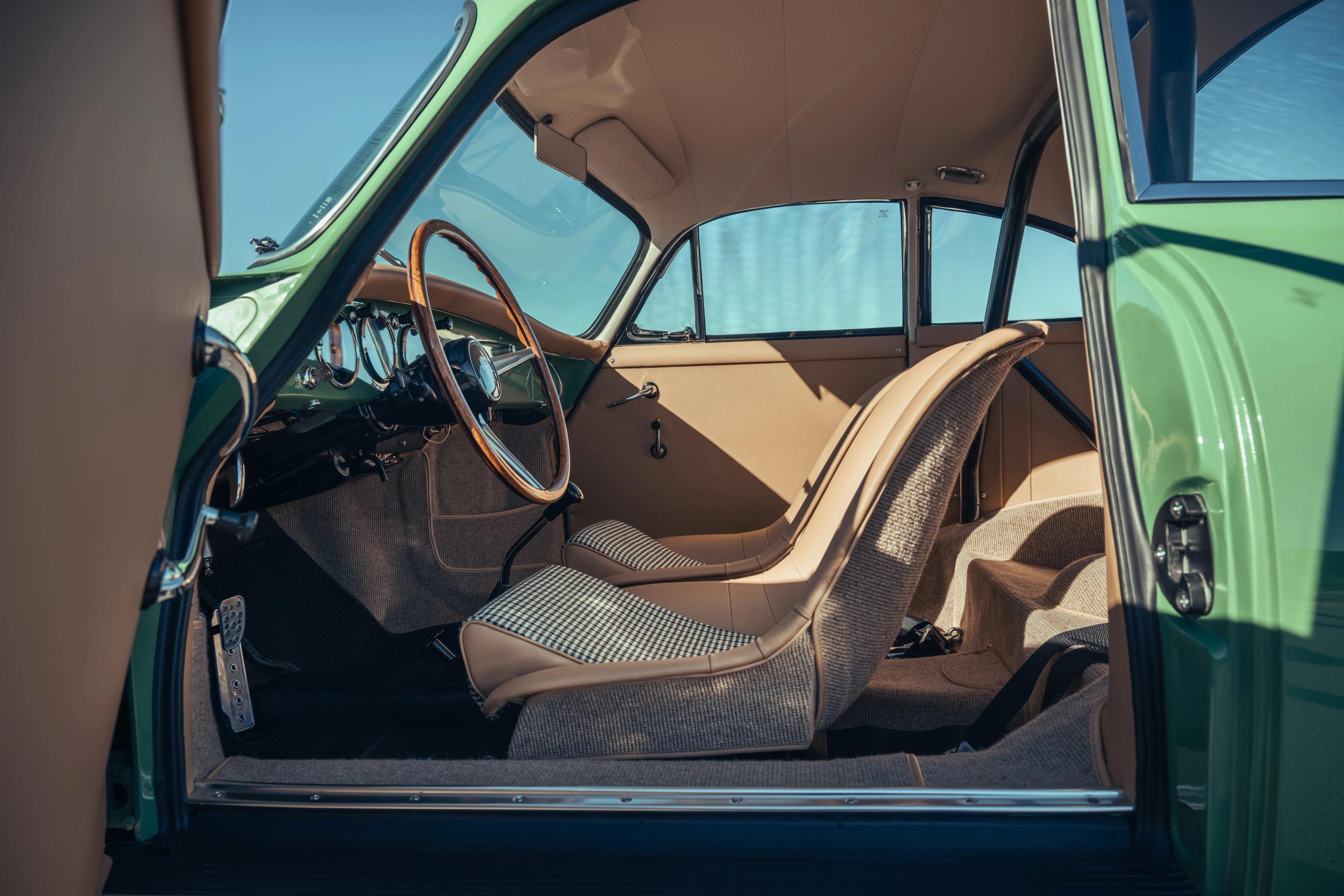 1961 356 Super 90 Auratium Green — photo 28
