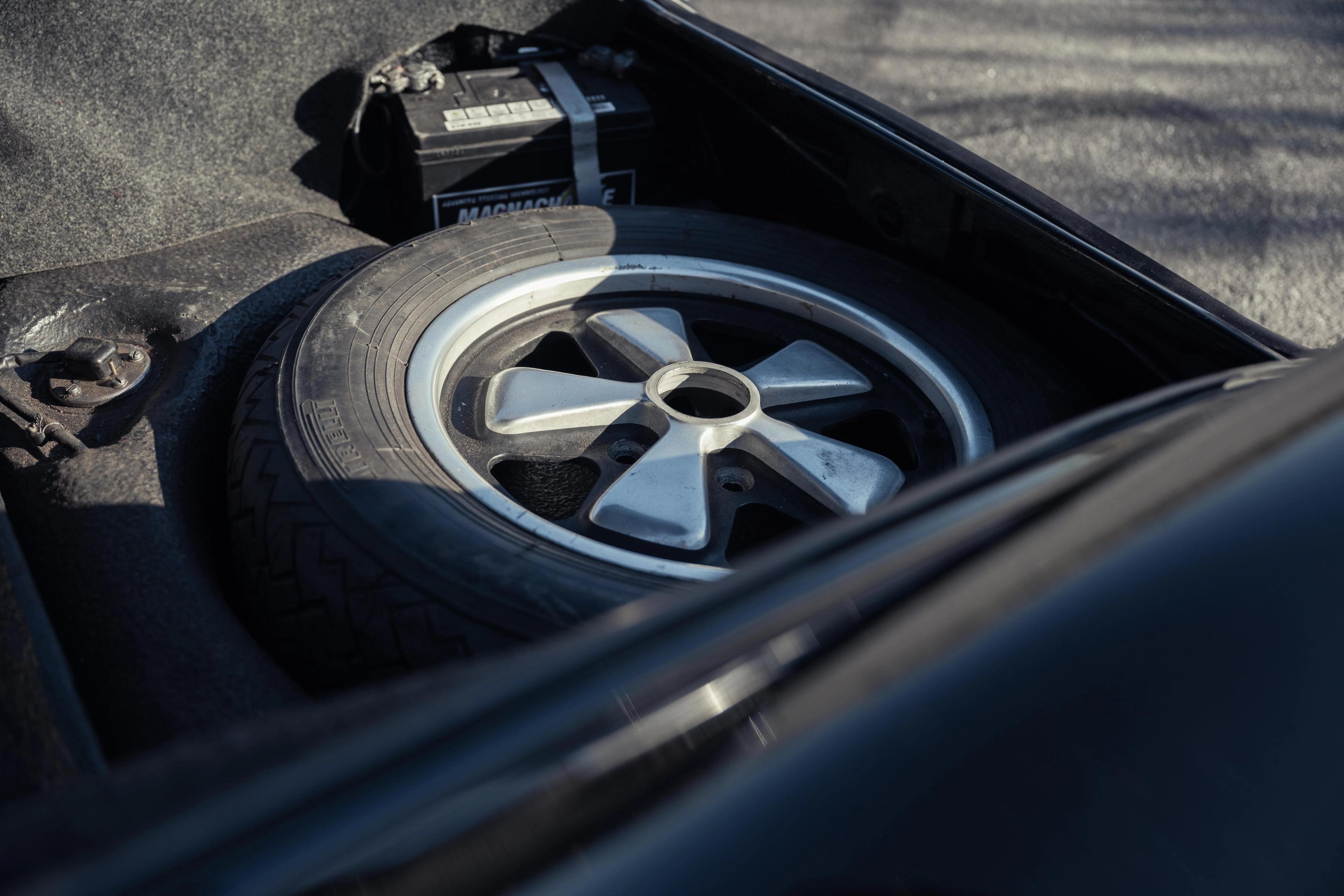 1965 Porsche 911 — photo 40