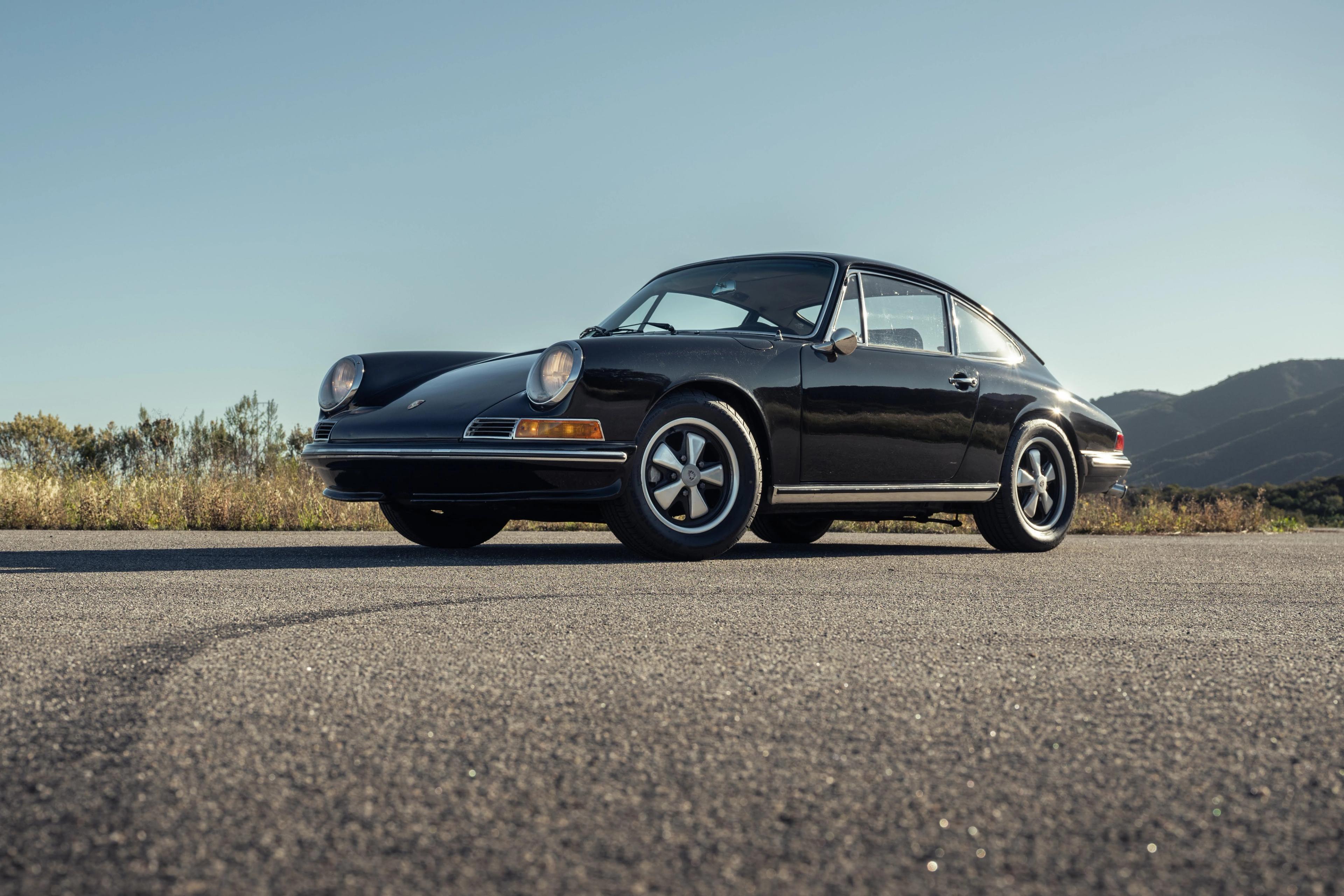 1965 Porsche 911 — photo 2