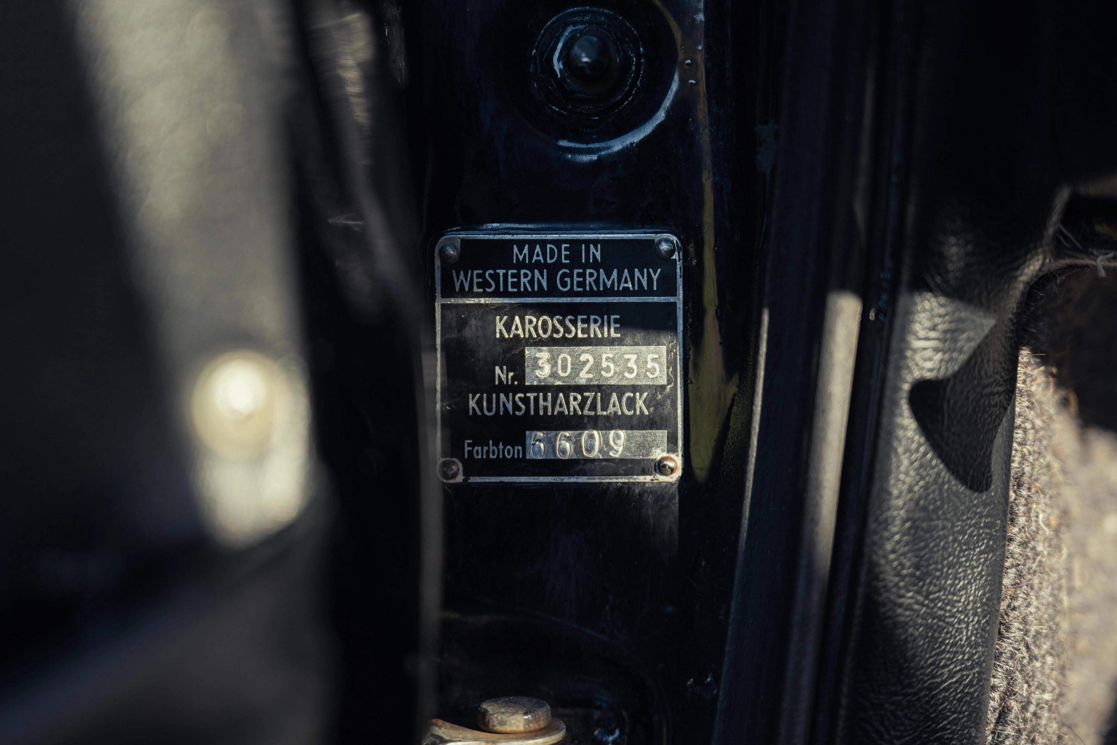 1965 Porsche 911 — photo 38