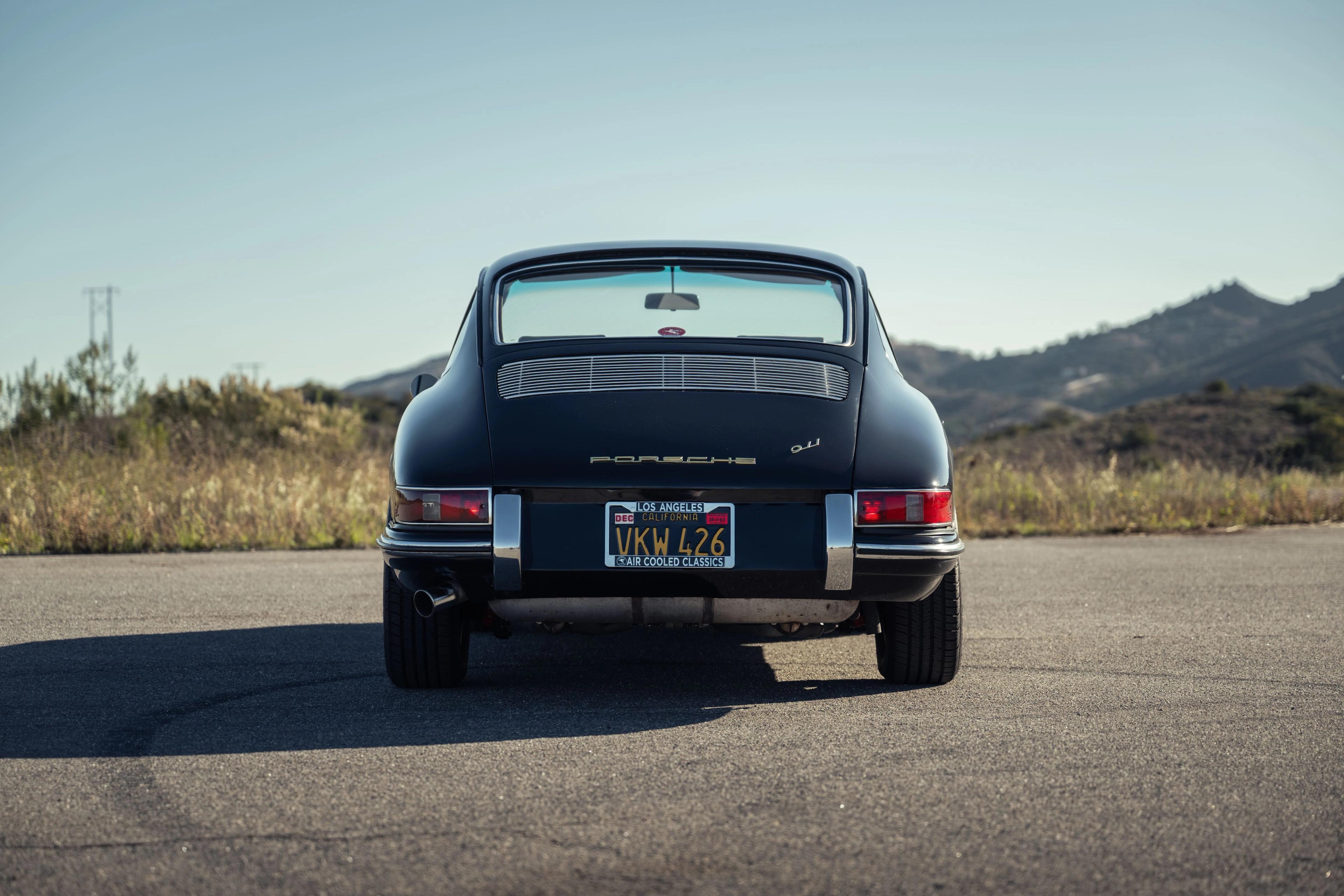 1965 Porsche 911 — photo 9