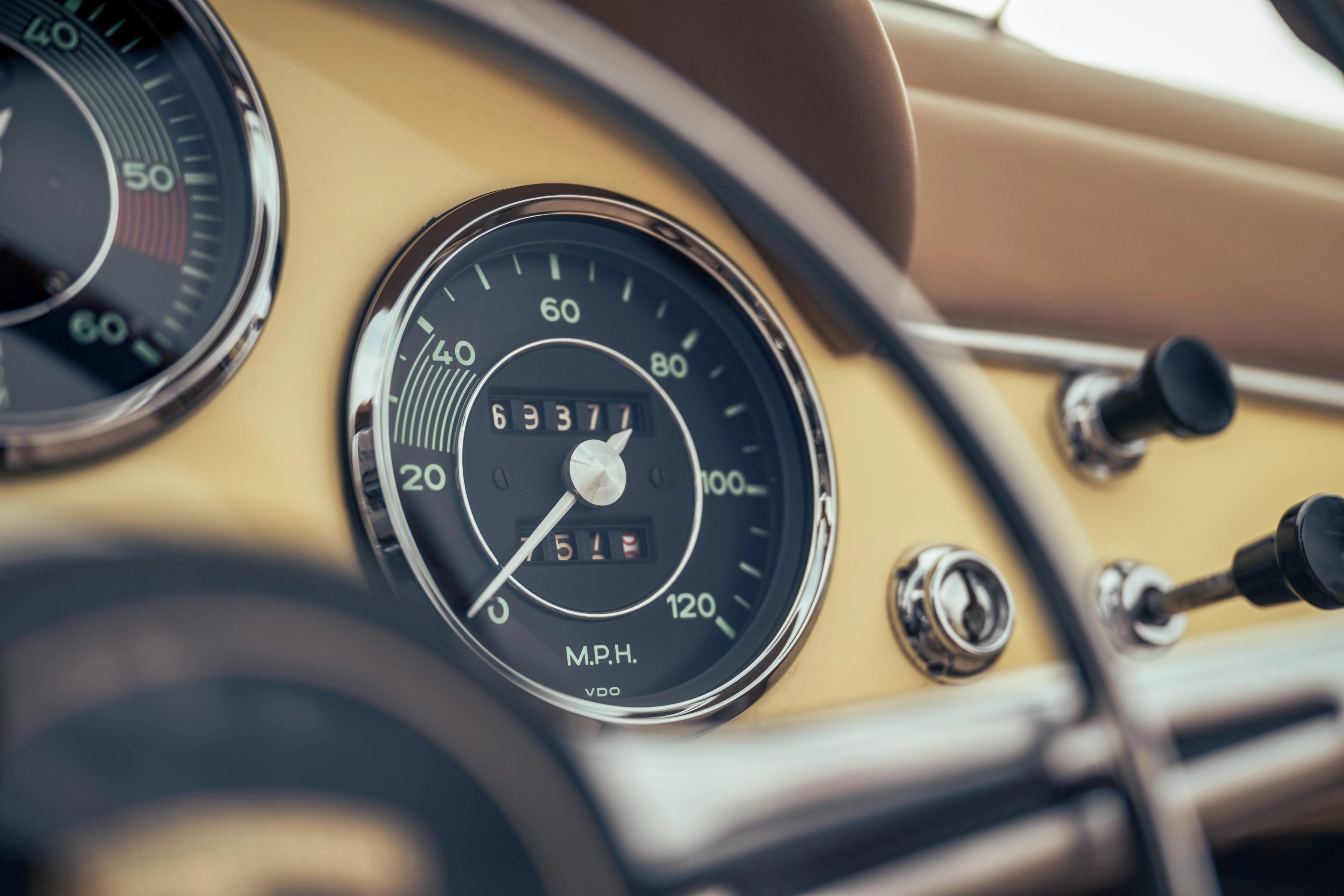 1960 Roadster — photo 36