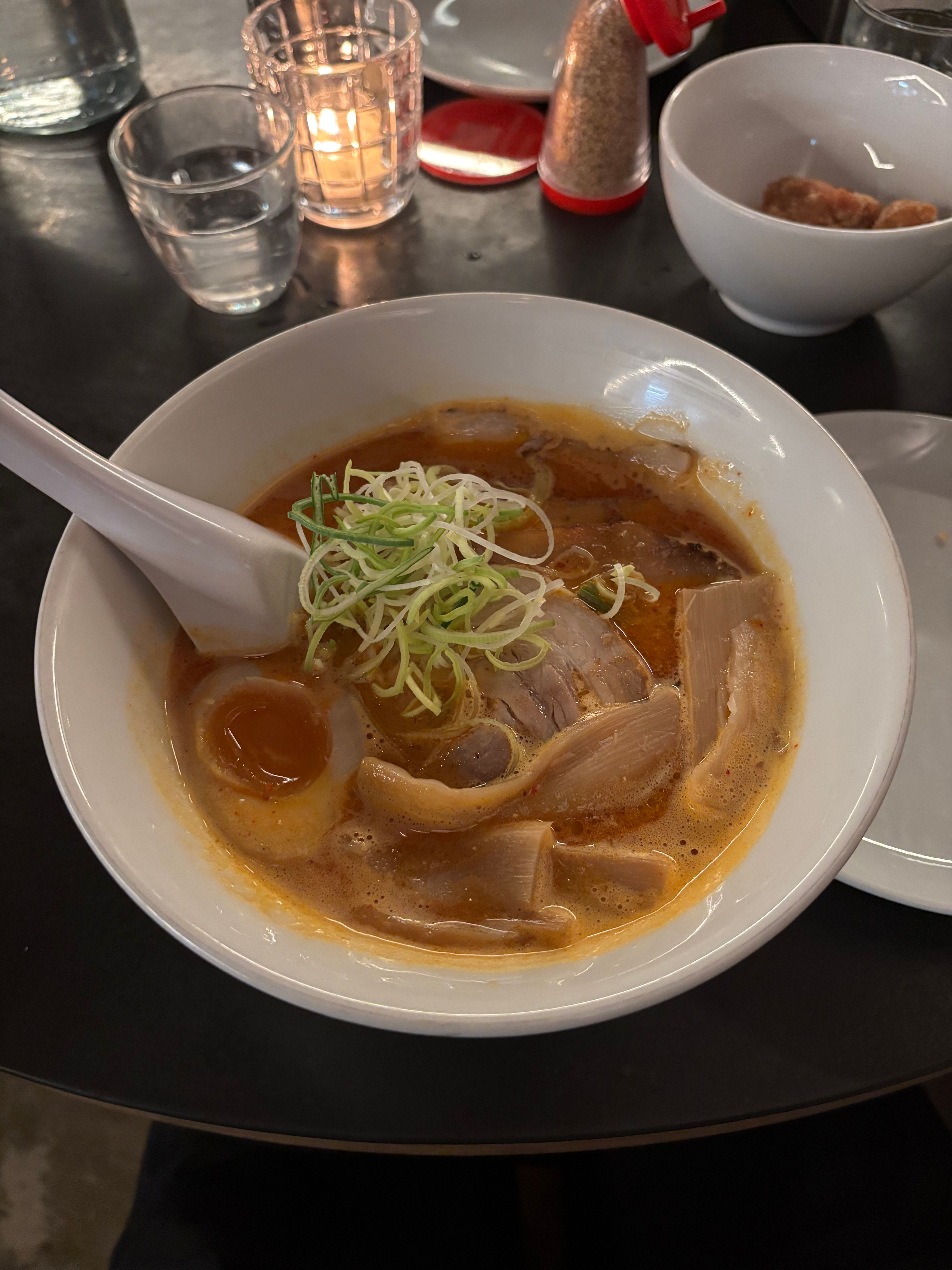 Tengu, kan det vara Stockholms sjukaste ramen...? Eller...?