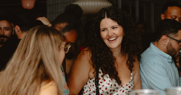 How to make friends in your 30s without bars