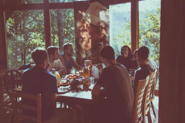 The 25 best questions to ask at dinner, from hello to goodbye
