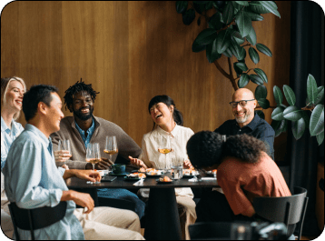 10 Tips for a Successful Dinner with Strangers