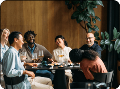 10 Tips for a Successful Dinner with Strangers