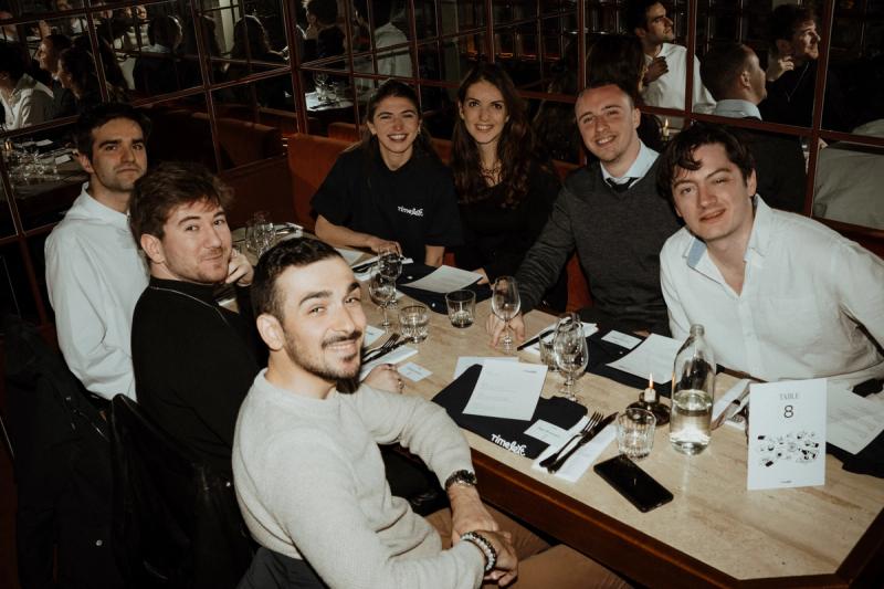 Timeleft vs other dinner with strangers apps