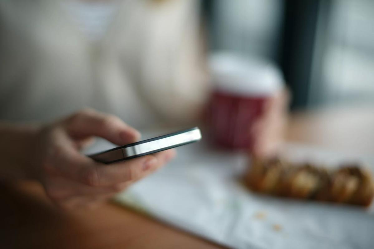 How dating app has changed the way we meet (for the worse)