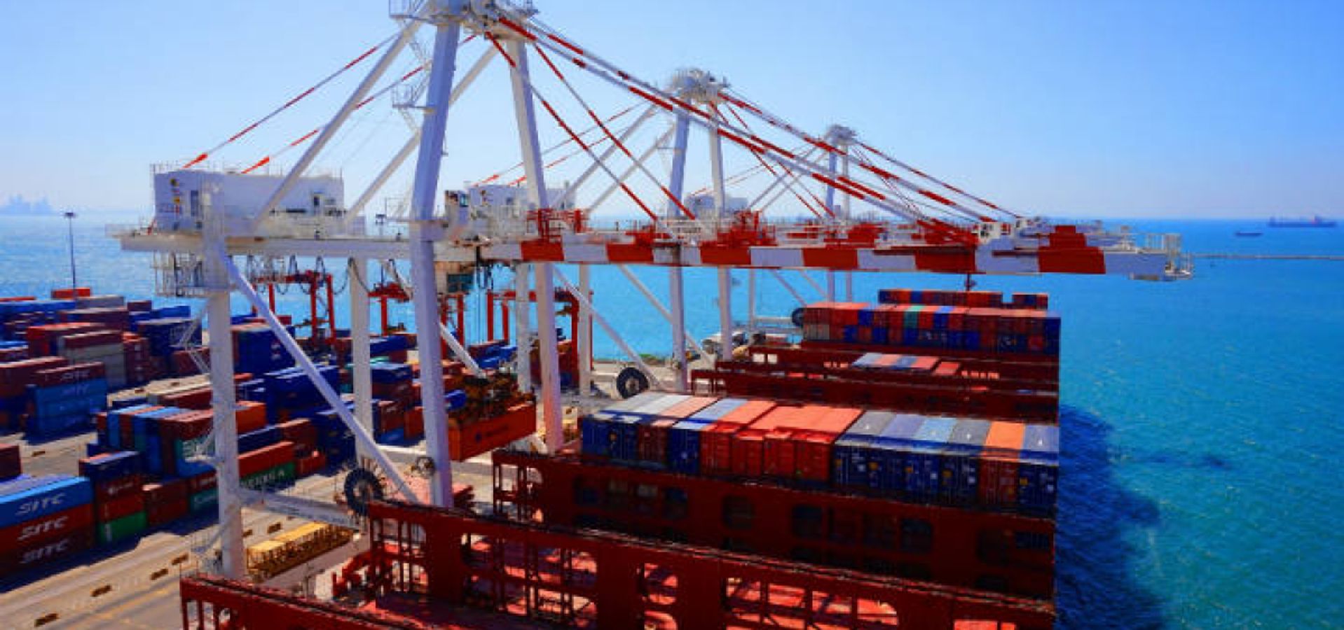 Efficient container depot management