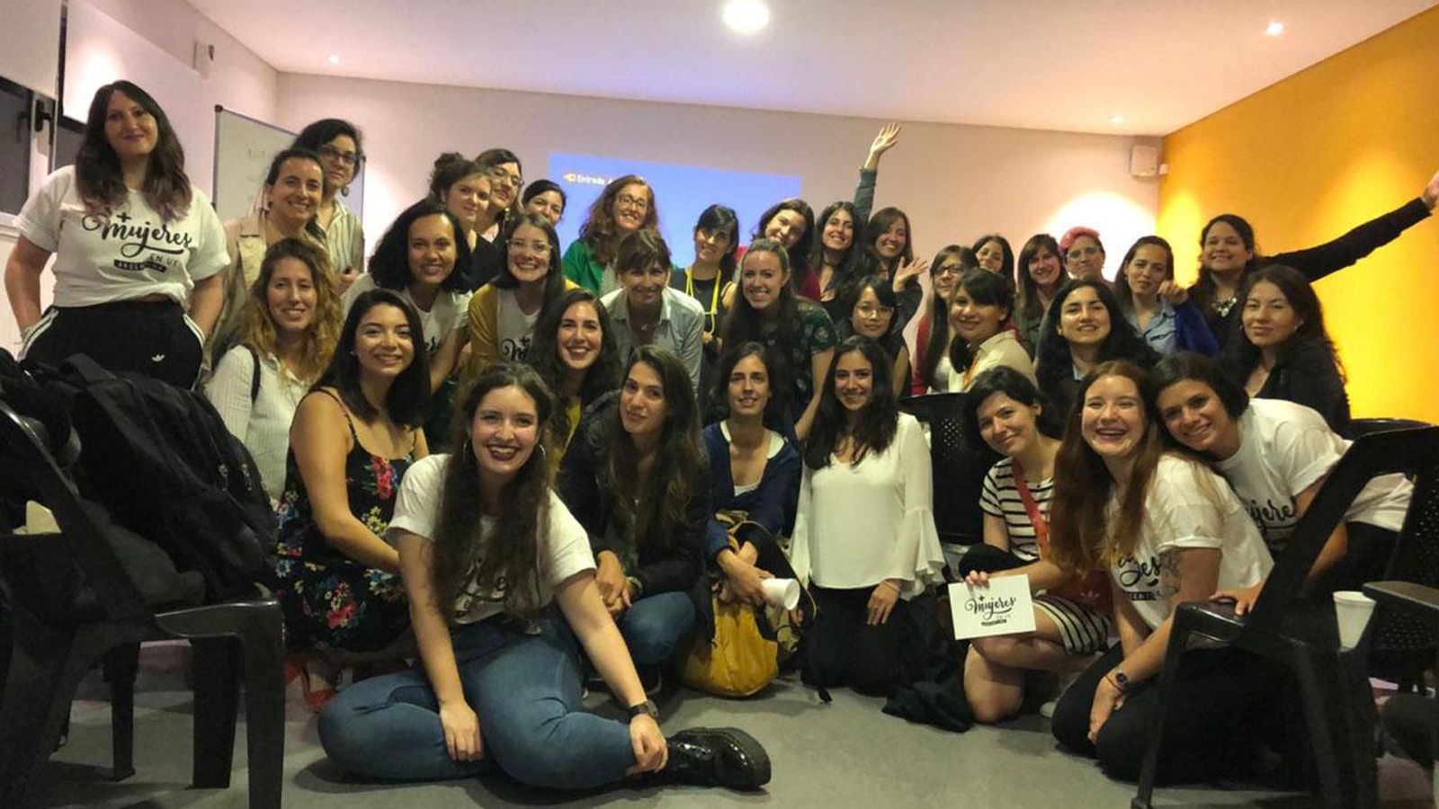 +Mujeres in UX Meetup at the Roosevelt Office
